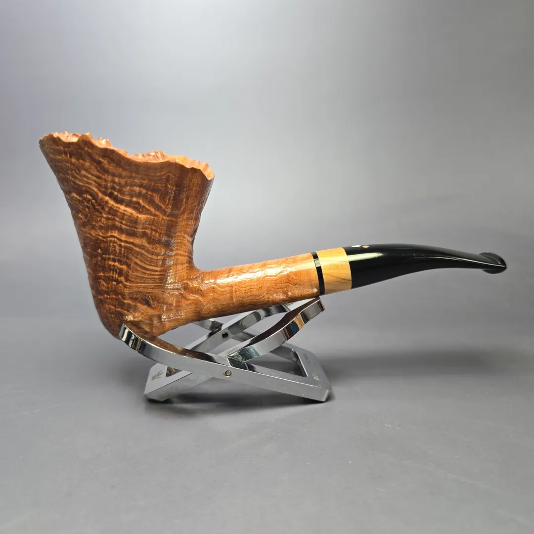 Luciano FR S* Sandblasted Freehand w/ Olivewood Estate Briar Pipe, Unsmoked - Image 2