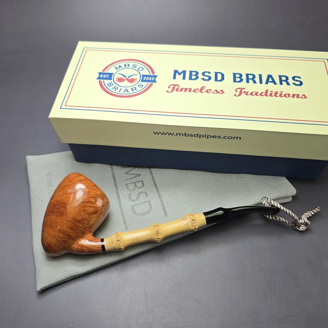 MBSD Briars Modern Masters 1 Smooth Peewit w/ Bamboo Briar Pipe, New - Image 2