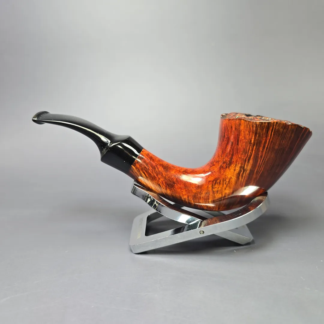 Stanwell 1980s Hand Made 126 Smooth Horn Dublin Estate Briar Pipe, Unsmoked - Image 4