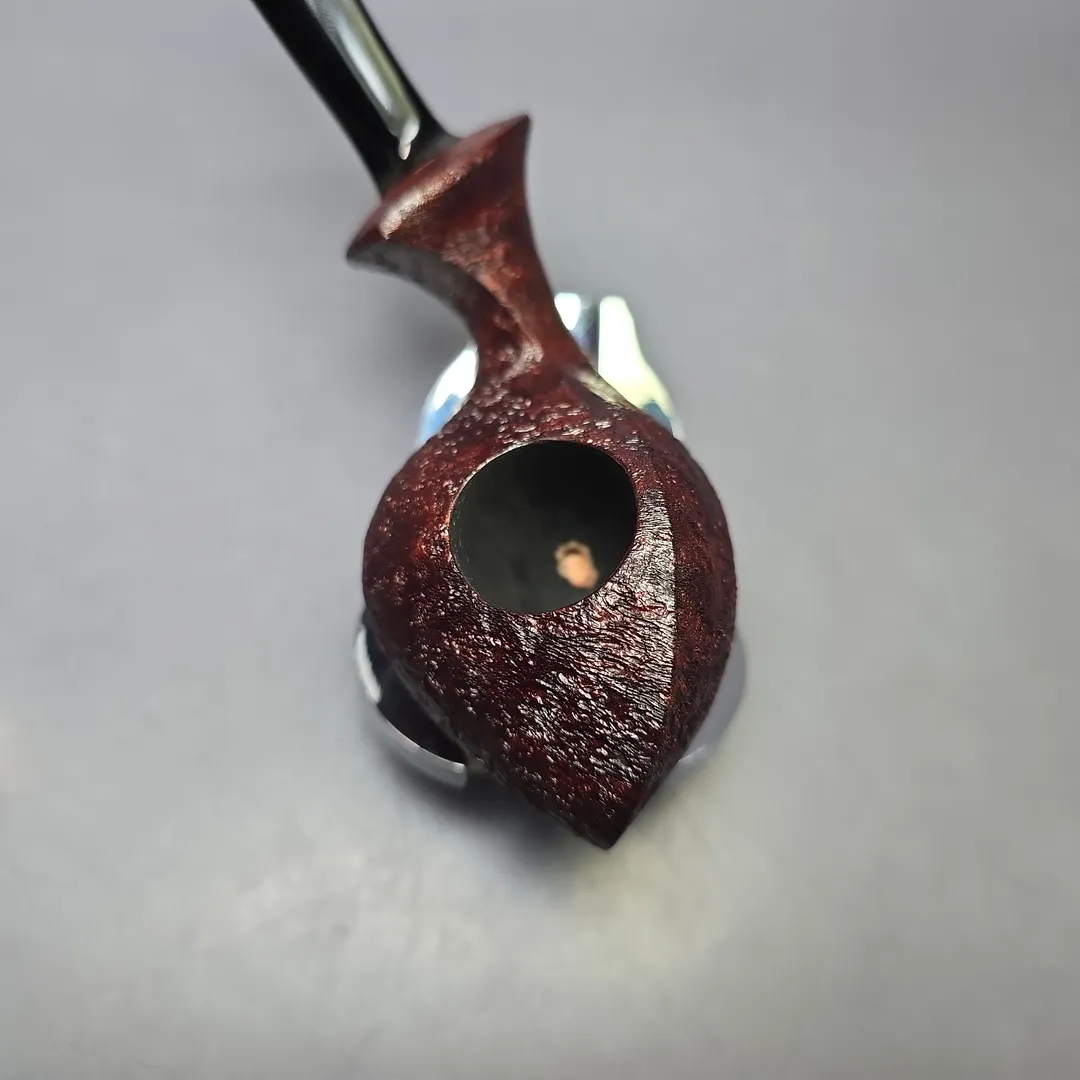 Madao 3000 Sandblasted Orca Handmade Briar Pipe, New - Image 5