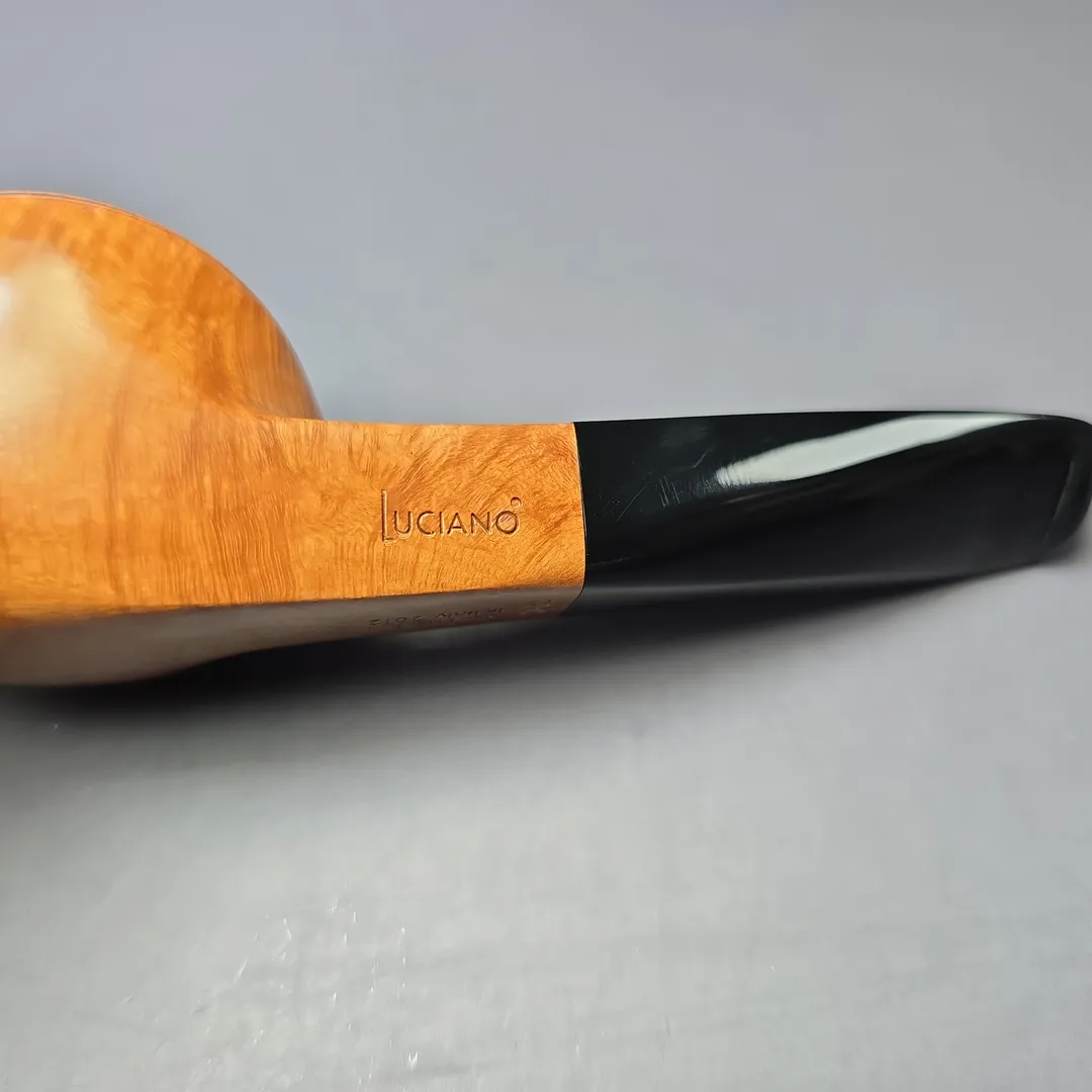Luciano 2012 89 C Smooth Squat Bulldog Estate Briar Pipe, Unsmoked - Image 9