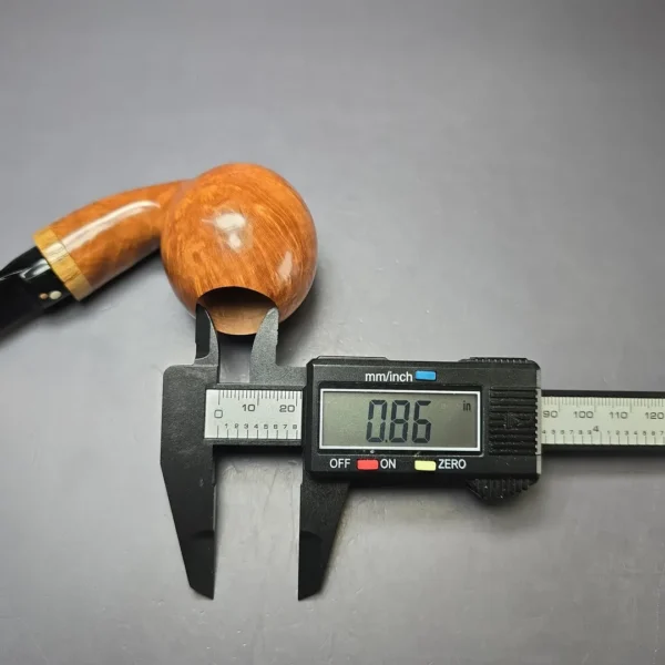 Luciano Pipe of the Year 2011 Smooth Danish Apple Estate Briar Pipe, Unsmoked - Image 10