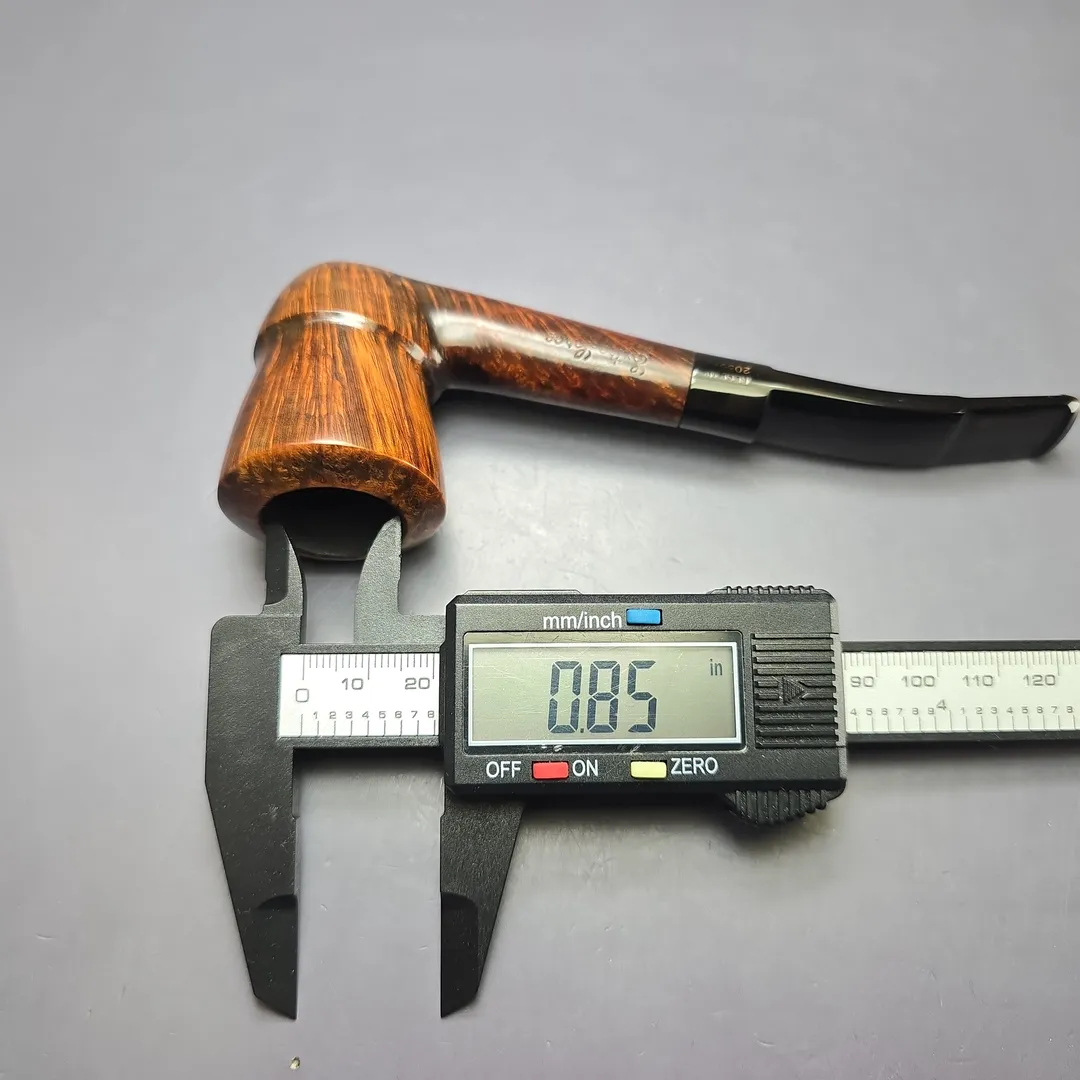 Charatan's Make Distinction Extra Large Smooth Freehand Estate Briar Pipe, English Estates - Image 10