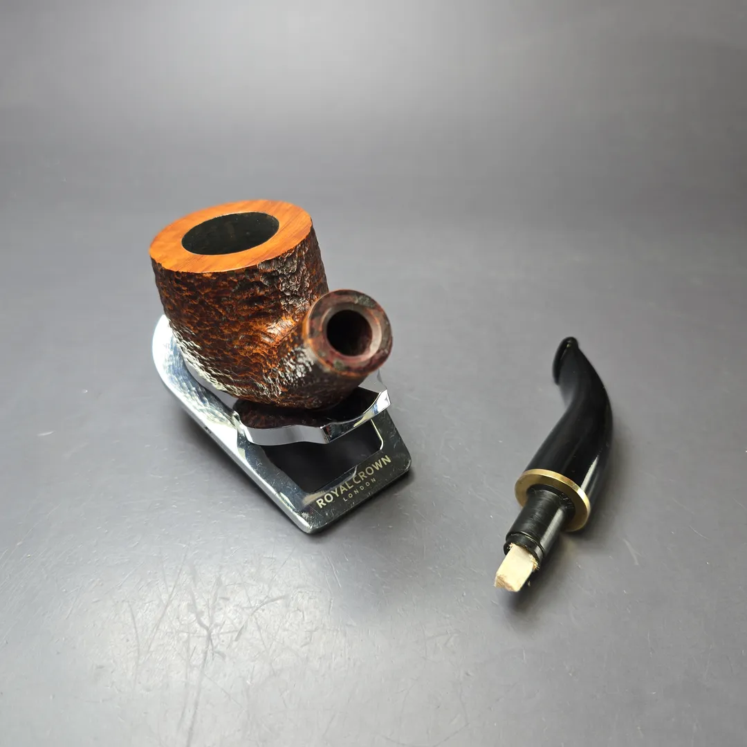 Savinelli Short Partially Rusticated Bent Pot Estate Briar Pipe, Italian Estates, 6mm - Image 10