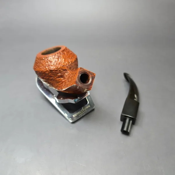 Ferndown Antique Bark 3 Star Partially Rusticated Bulldog Estate Briar Pipe, English Estates - Image 12