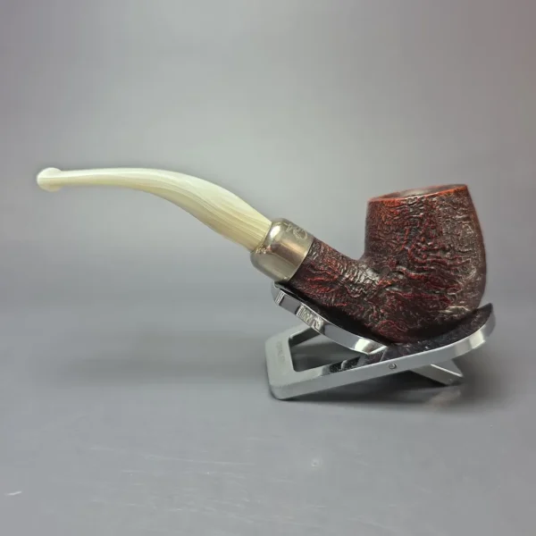 Peterson 2017 Christmas Pipe 69 Sandblasted Bent Billiard Estate Briar Pipe, Irish Estates - Image 4