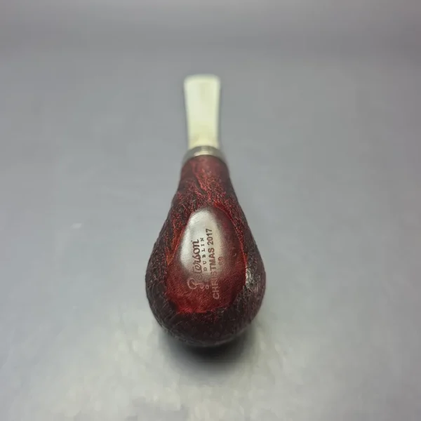 Peterson 2017 Christmas Pipe 69 Sandblasted Bent Billiard Estate Briar Pipe, Irish Estates - Image 7