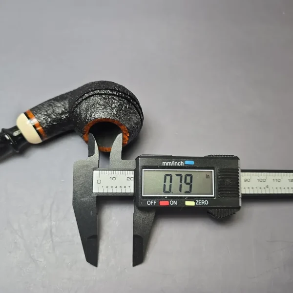 Qi Studio Partially Sandblasted Rhodesian Estate Briar Pipe, Unsmoked - Image 9