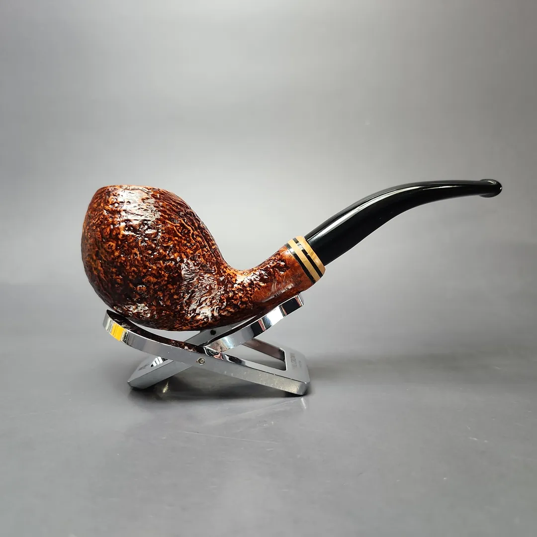 Molina Caporale Sandblasted Egg w/ Olivewood Estate Briar Pipe, 9mm - Image 2