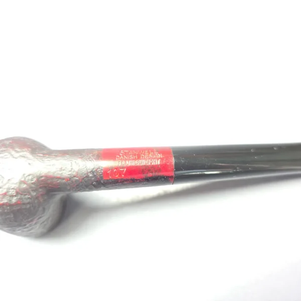 Stanwell Featherweight 107 Sandblasted Estate Briar Pipe, Unsmoked - Image 7