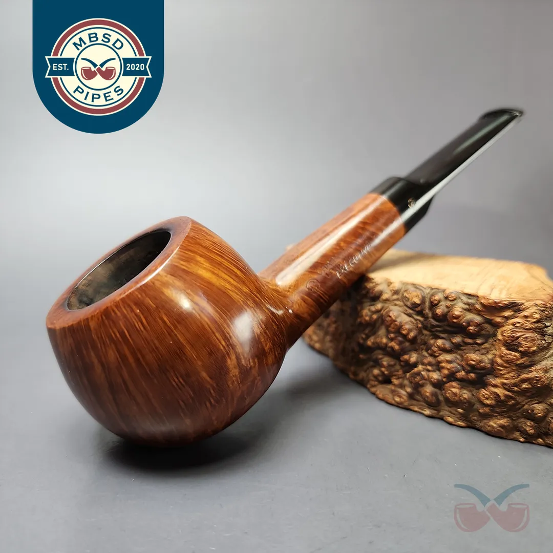 Charatan's Make Reuben Era Executive Extra Large Smooth Apple Estate Briar Pipe, English Estates