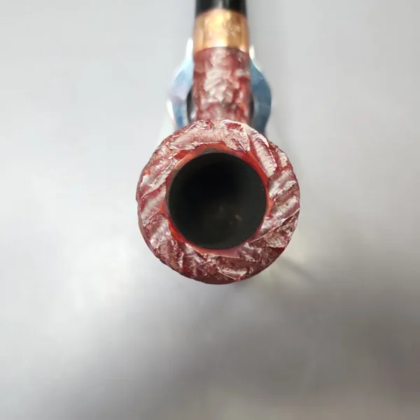 Peterson 2025 Christmas Pipe 107 Rusticated Billiard Estate Briar Pipe, Unsmoked - Image 5
