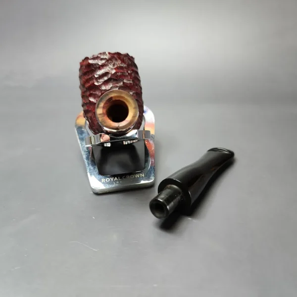 Peterson 2025 Christmas Pipe 107 Rusticated Billiard Estate Briar Pipe, Unsmoked - Image 12
