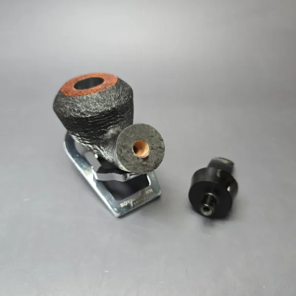 Yang Kun Partially Sandblasted Rhodesian Handmade Briar Pipe, New - Image 13