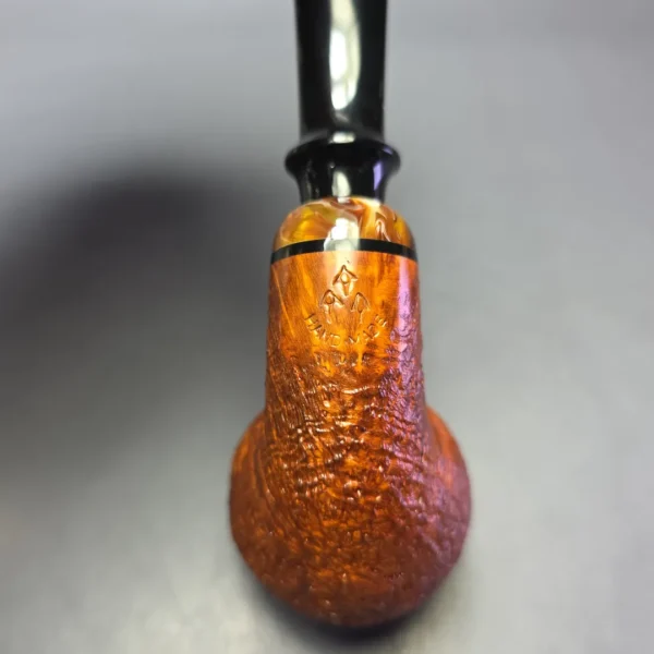 Qi Studio Contrast Sandblasted Apple Estate Briar Pipe, Unsmoked - Image 9