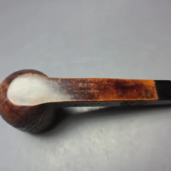 Medley by GBD Sandblasted Panel Pot Estate Briar Pipe, English Estates - Image 7