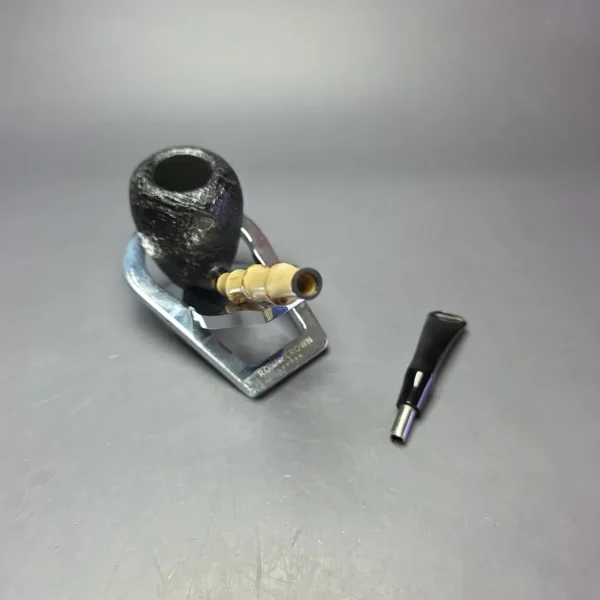 MBSD Briars Modern Masters 1 Sandblasted Peewit w/ Bamboo Briar Pipe, New - Image 12