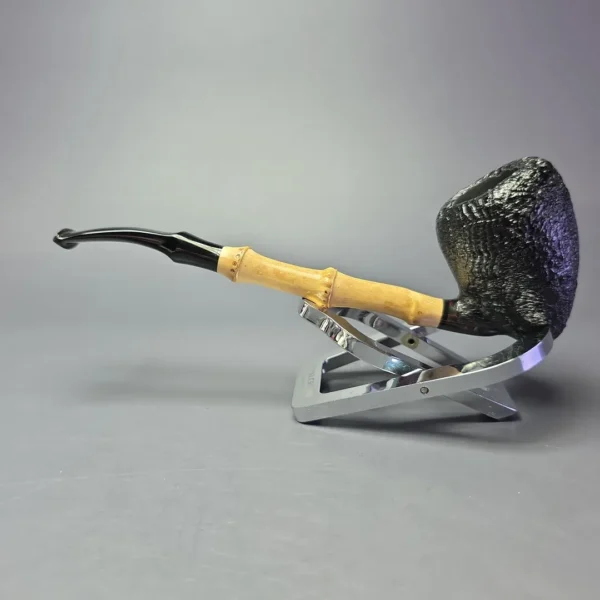 MBSD Briars Modern Masters 1 Sandblasted Peewit w/ Bamboo Handmade Briar Pipe, New - Image 5