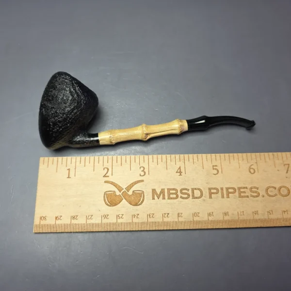MBSD Briars Modern Masters 1 Sandblasted Peewit w/ Bamboo Handmade Briar Pipe, New - Image 11