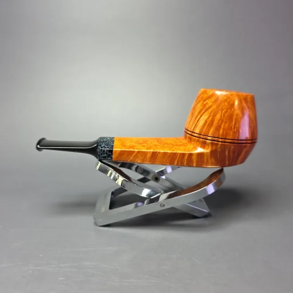 J Mouton Smooth Bulldog w/ Fossilized Whale Spine Handmade Briar Pipe, New - Image 4