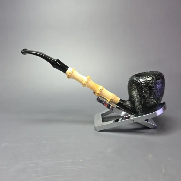 MBSD Briars Modern Masters 1 Sandblasted Peewit w/ Bamboo Briar Pipe, New - Image 5