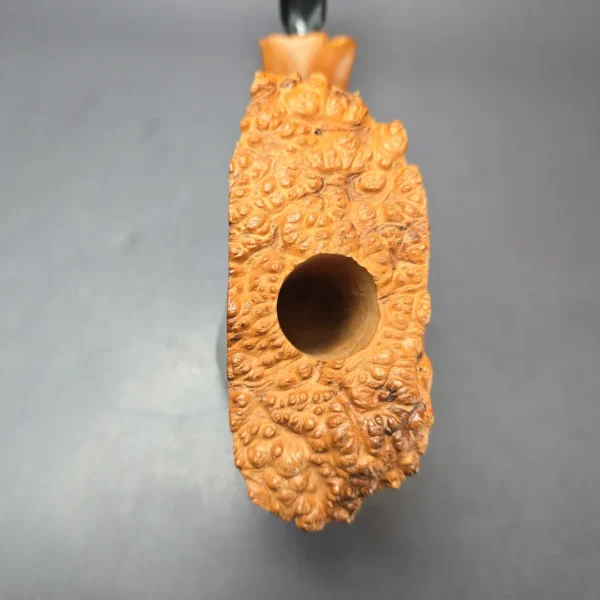 Edward's Magnum Smooth Freehand Estate Briar Pipe, Unsmoked - Image 7