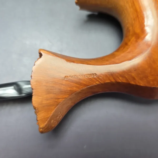 Edward's Magnum Smooth Freehand Estate Briar Pipe, Unsmoked - Image 10