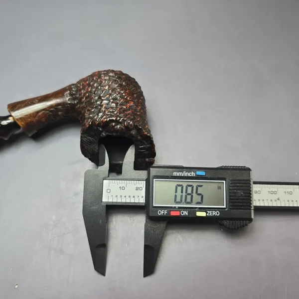 Calabresi (Thomas Cristiano) XL Rusticated Freehand Estate Briar Pipe, Unsmoked - Image 10