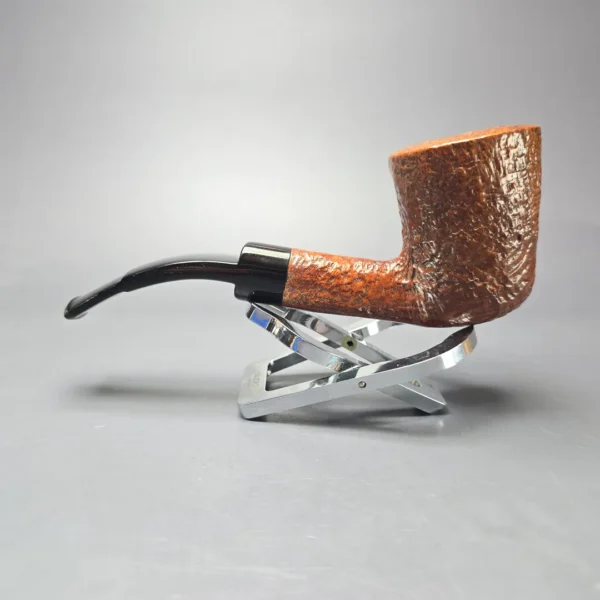 Charatan's Make First Lane Era (1961-65) Free Hand Relief Extra Large Sandblasted Dublin Estate Briar Pipe, English Estates - Image 4