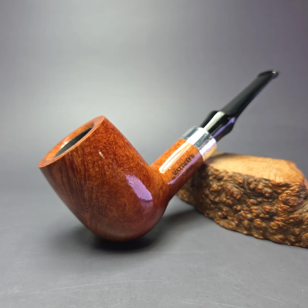 Rattray's Coloss Light Smooth Billiard w/ Chrome Estate Briar Pipe, Unsmoked, 9mm - Image 2