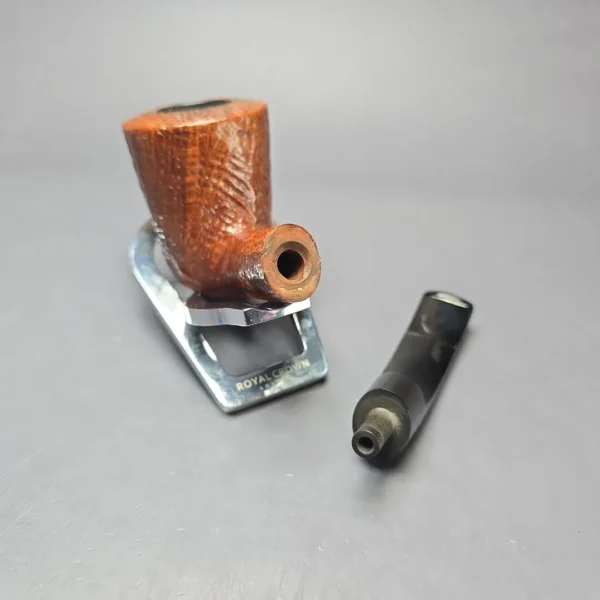 Charatan's Make First Lane Era (1961-65) Free Hand Relief Extra Large Sandblasted Dublin Estate Briar Pipe, English Estates - Image 12