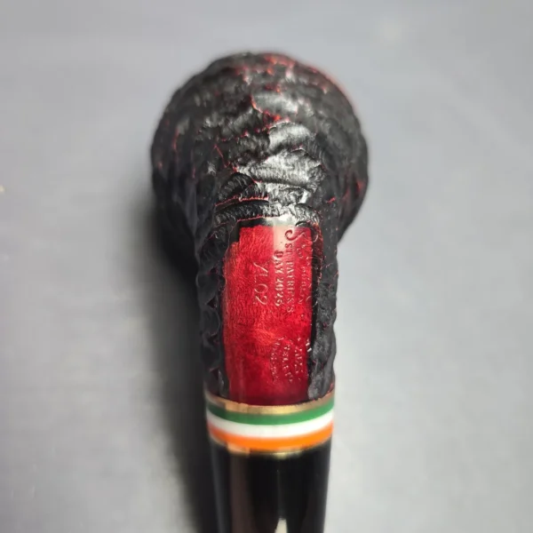 Peterson 2026 St Patrick's Day XL02 Rusticated Apple Briar Pipe, New - Image 9