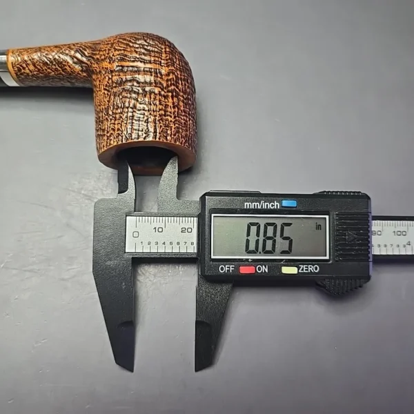 Il Ceppo Partially Sandblasted Oval Shank Billiard w/ Silver (1) Estate Briar Pipe, Italian Estates - Image 4