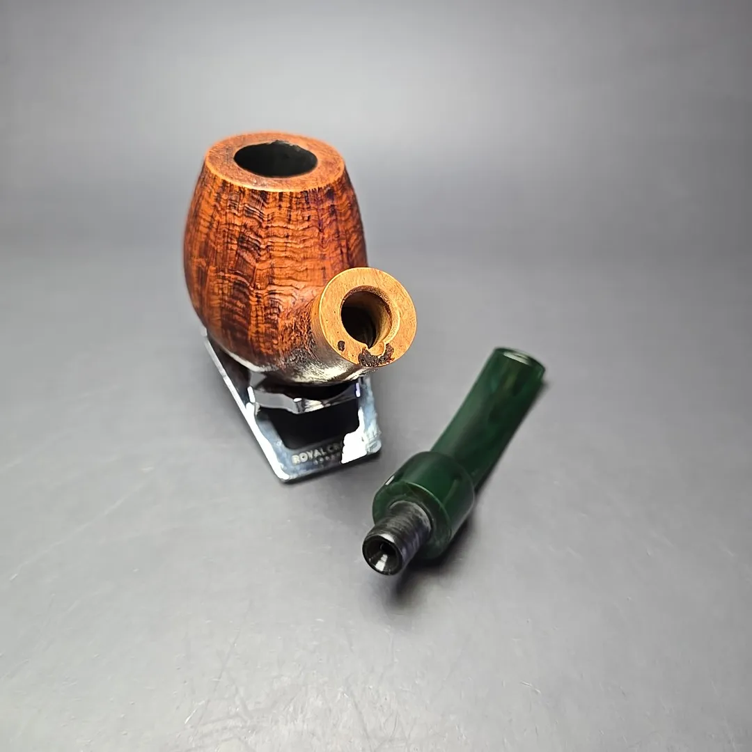 Sean Reum Magnum Contrast Sandblasted Brandy Estate Briar Pipe - Image 2