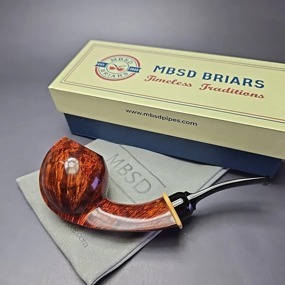 MBSD Briars Modern Masters 2 Smooth Blowfish w/ Boxwood Handmade Briar Pipe, New - Image 2