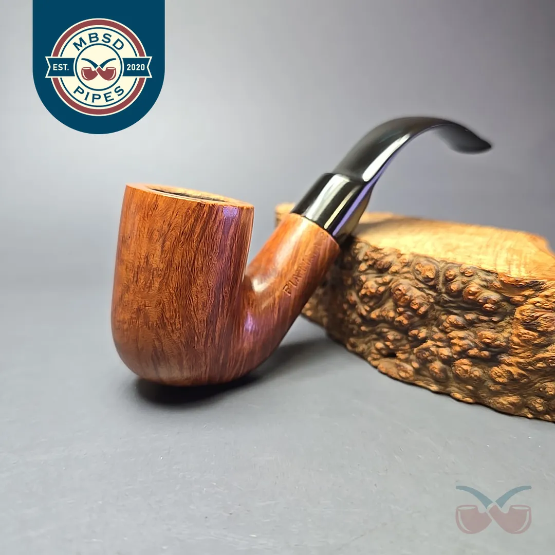 Fiammata 2 (by Savinelli) 620 Smooth Oom Paul Estate Briar Pipe, Italian Estates