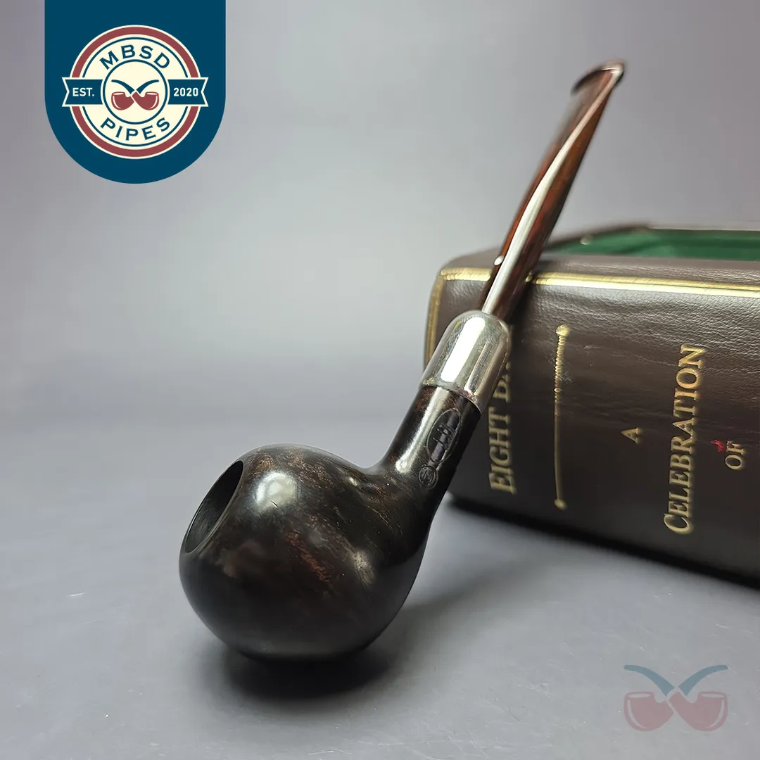 Dunhill 2009 Eight Ball Black Briar Smooth Apple w/ Case Estate Briar Pipe, Unsmoked