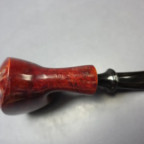 Stanwell Reg Era Royal Briar 301 Smooth Pickaxe Estate Briar Pipe, Unsmoked - Image 8