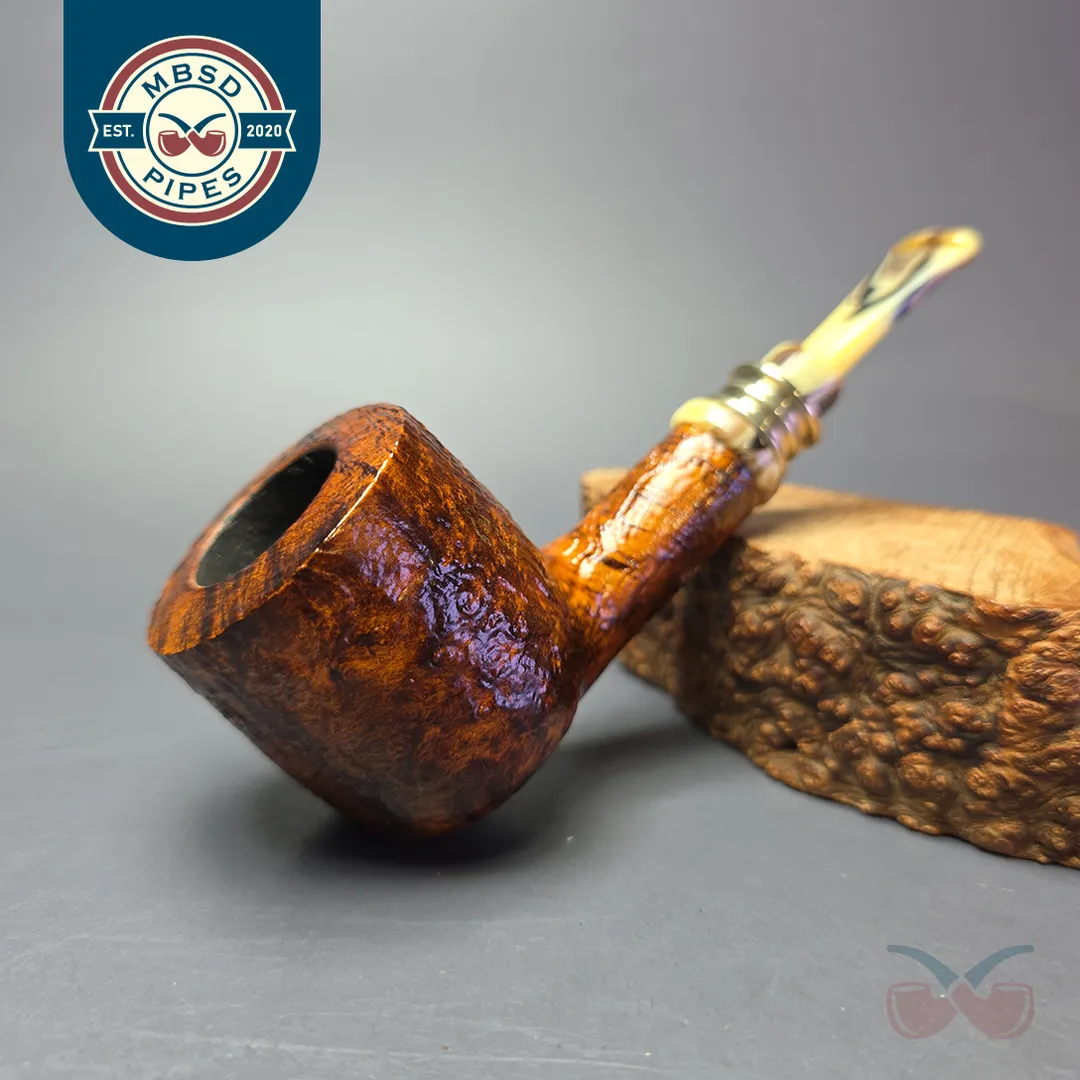 Neerup Classic Sandblasted Brandy w/ Brass Estate Briar Pipe, Danish Estates