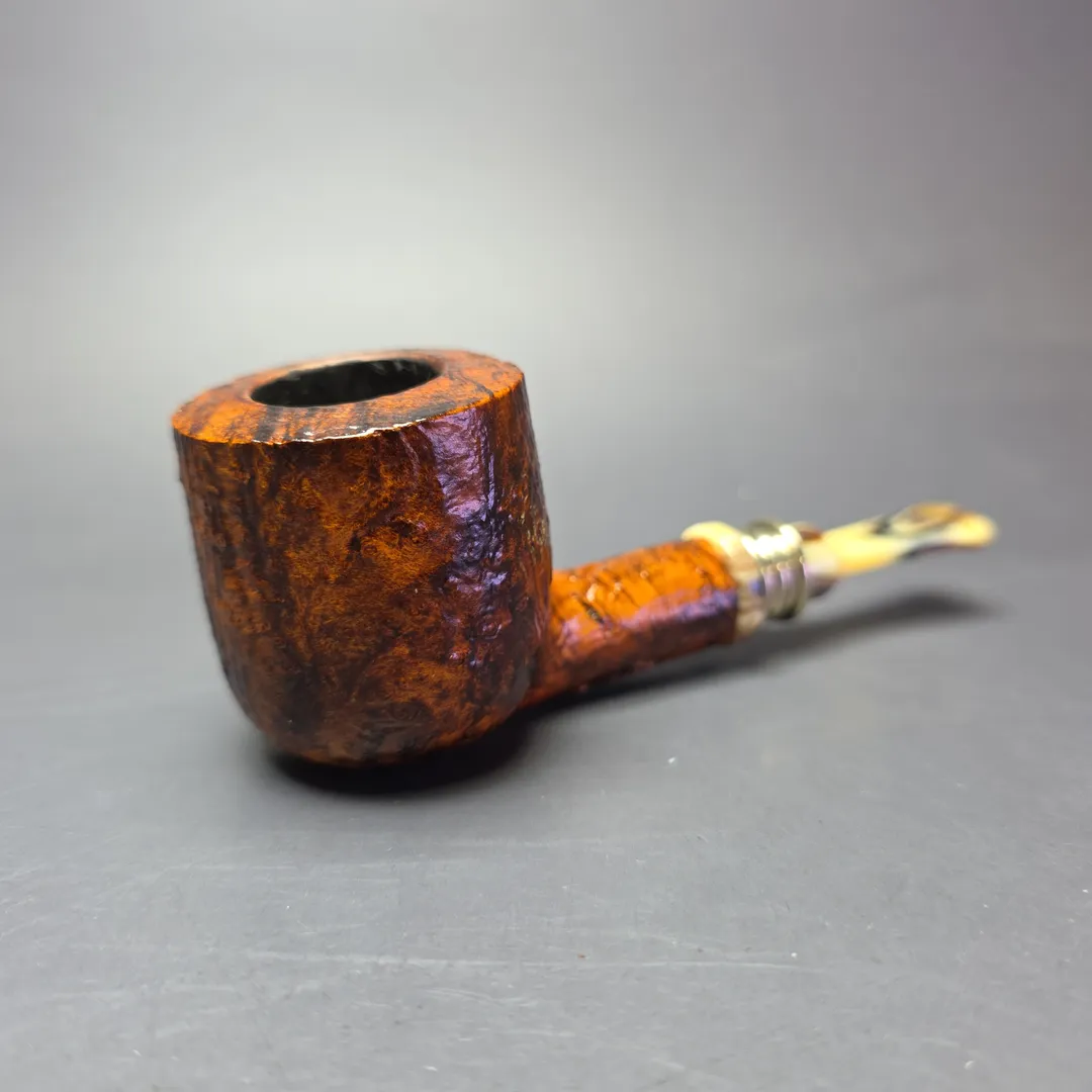 Neerup Classic Sandblasted Brandy w/ Brass Estate Briar Pipe, Danish Estates - Image 2