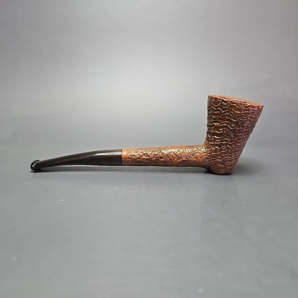Charatan's Make Reuben Era (c. 1950s) Free Hand Relief Sandblasted Dublin Estate Briar Pipe, English Estates - Image 4