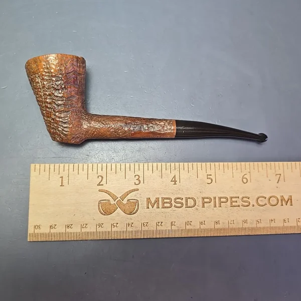 Charatan's Make Reuben Era (c. 1950s) Free Hand Relief Sandblasted Dublin Estate Briar Pipe, English Estates - Image 11