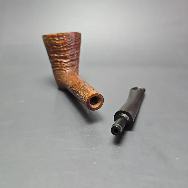 Charatan's Make Reuben Era (c. 1950s) Free Hand Relief Sandblasted Dublin Estate Briar Pipe, English Estates - Image 13
