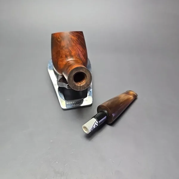 Gigi Elegance 091 Smooth Liverpool w/ Horn Estate Briar Pipe, Unsmoked, 9mm - Image 14