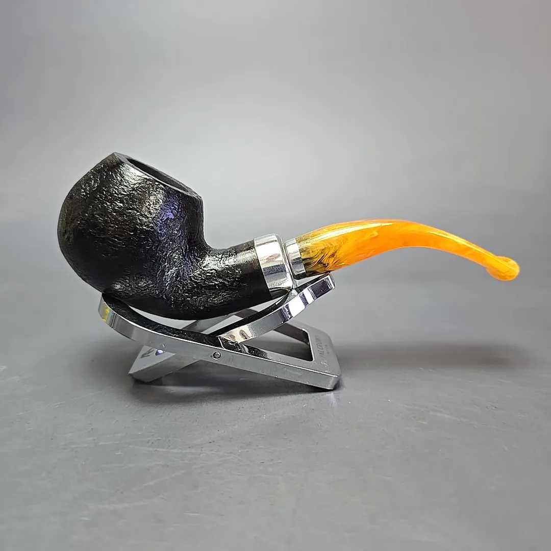 Molina Ambra 105 Sandblasted Apple Briar Pipe, New, 9mm - Image 2
