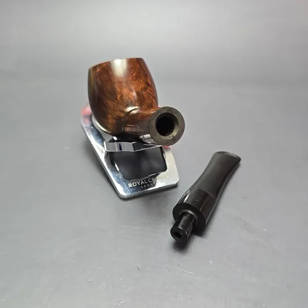 James Upshall A Grade Group 4 Smooth Apple Estate Briar Pipe, Unsmoked - Image 14