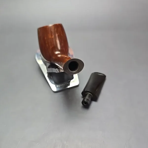James Upshall A Grade Group 6 Smooth Canadian Estate Briar Pipe, Unsmoked - Image 14