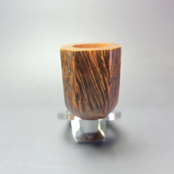 Castello 2018 Collection 3K Smooth Panel Sitter Estate Briar Pipe, Unsmoked - Image 5