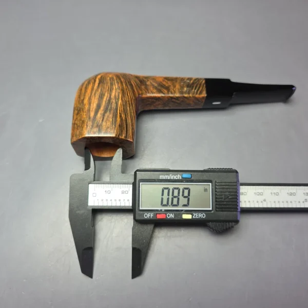 Castello 2018 Collection 3K Smooth Panel Sitter Estate Briar Pipe, Unsmoked - Image 13
