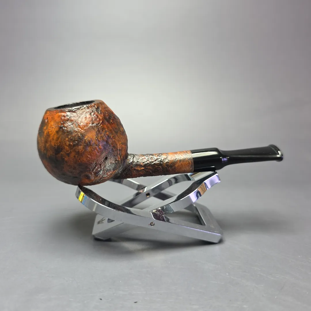 Proxima by Piero Vitale Contrast Sandblasted Apple Estate Briar Pipe, Unsmoked - Image 2